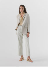 Tailored Linen Blazer with Notch Lapel and Front Flap Pockets for Women